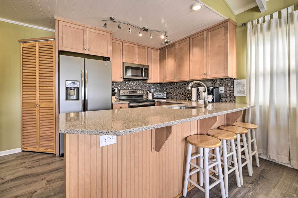 Fully Equipped Kitchen | Blender
