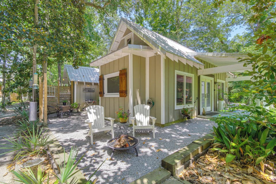 Ocean Springs Vacation Rental | 1BR | 1BA | Single Story | 2 Steps Required