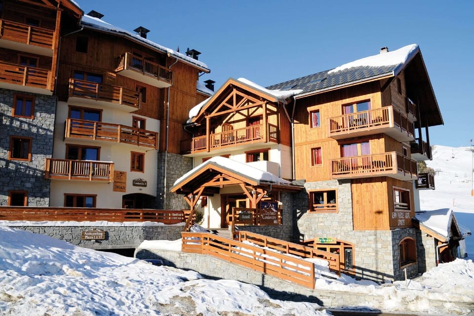 Holiday Home Exterior [winter]