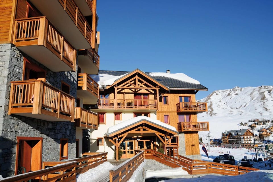 Holiday Home Exterior [winter]