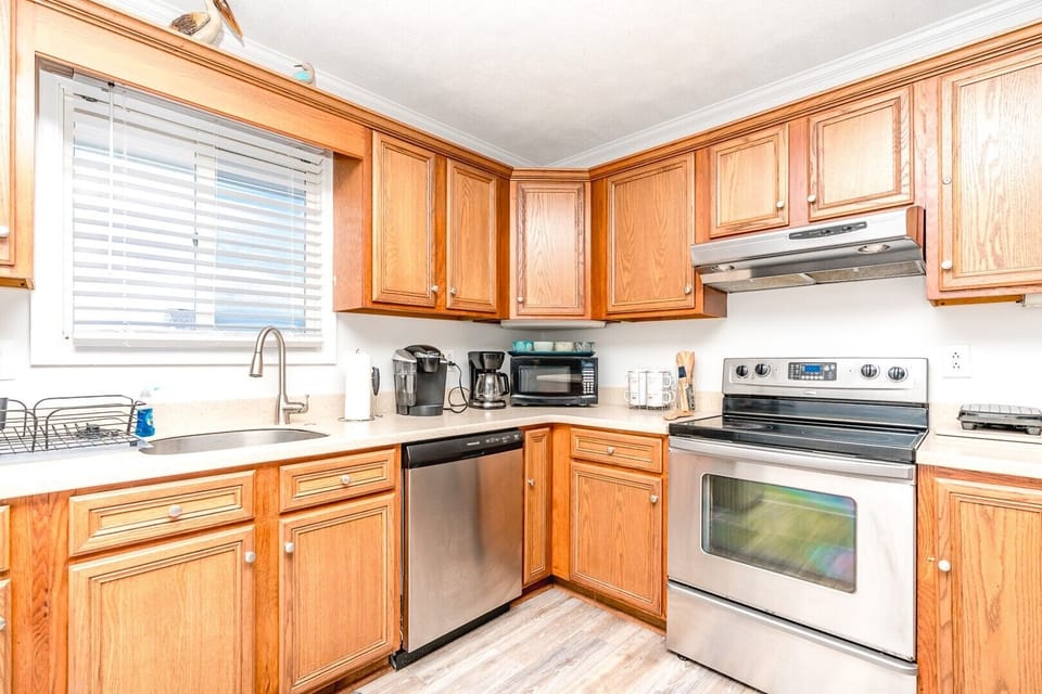 Kitchen III