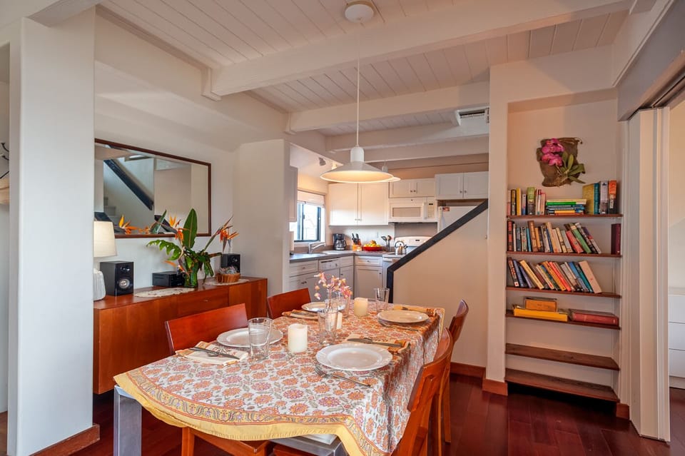 Sealodge condos | Sealodge E6 dining - Sealodge condos | Sealodge E6 dining