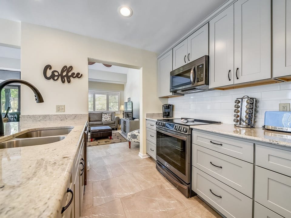 Kitchen at 230 Turnberry Village