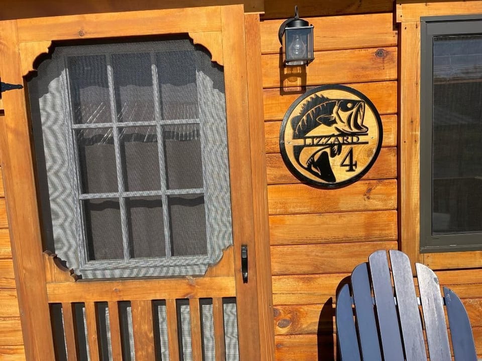 Cabin 4  (Lizard)