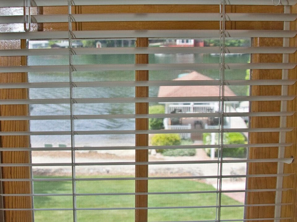 2nd floor room 1 - lake view