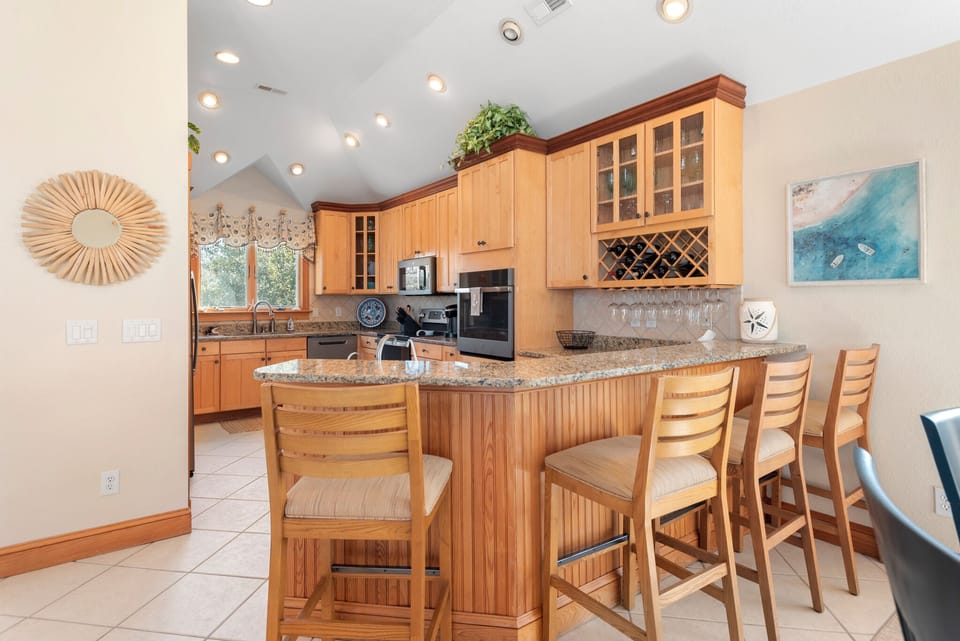 CC068: Endless Sunsets | Top Level Kitchen