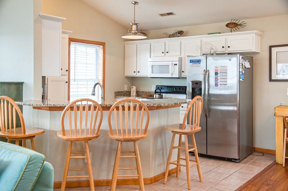 SS11: Just Wright | Top Level Kitchen