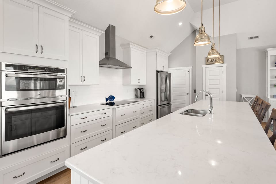 CC416: Summer Love | Top Level Kitchen