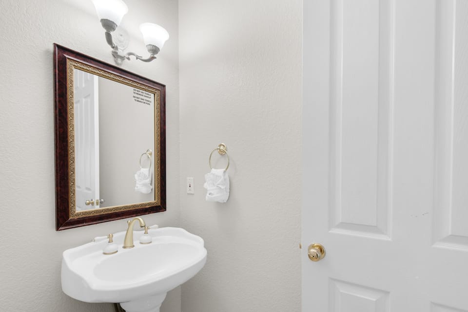 Guest half bathroom