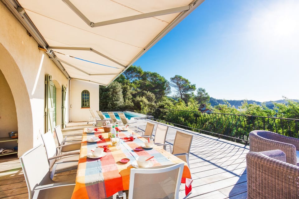 Dining area on the terrace