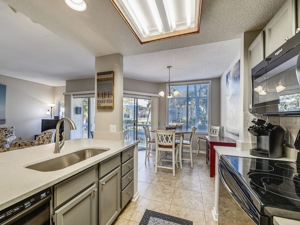 Newly Remodeled Kitchen at 609 Barrington Park