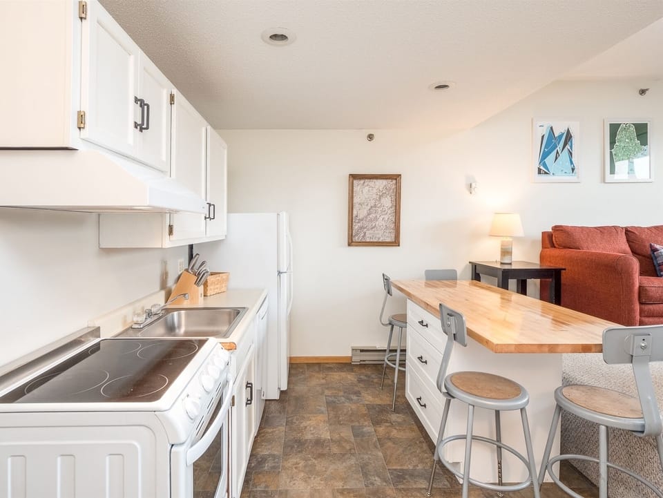 Kitchen/dining area
