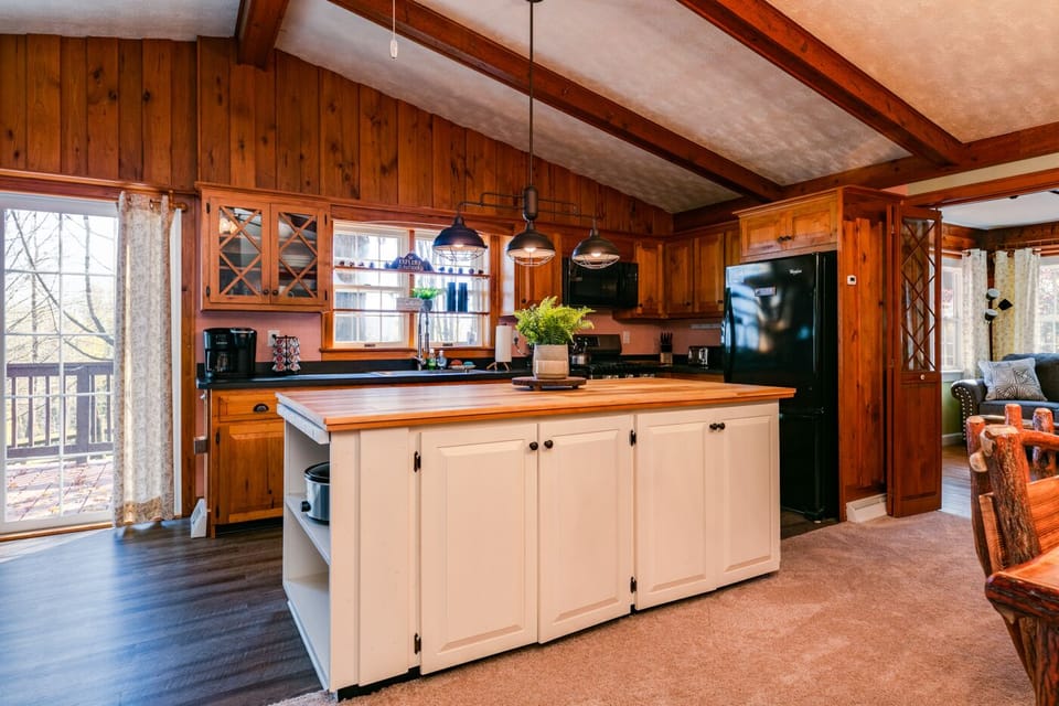 Updated and fully stocked kitchen