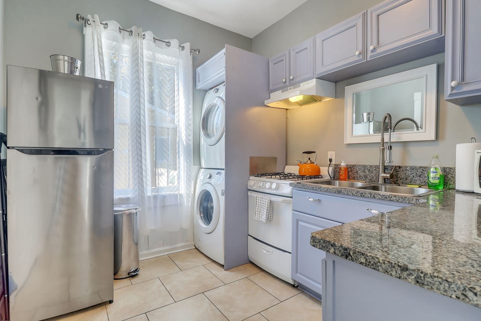 left side kitchen