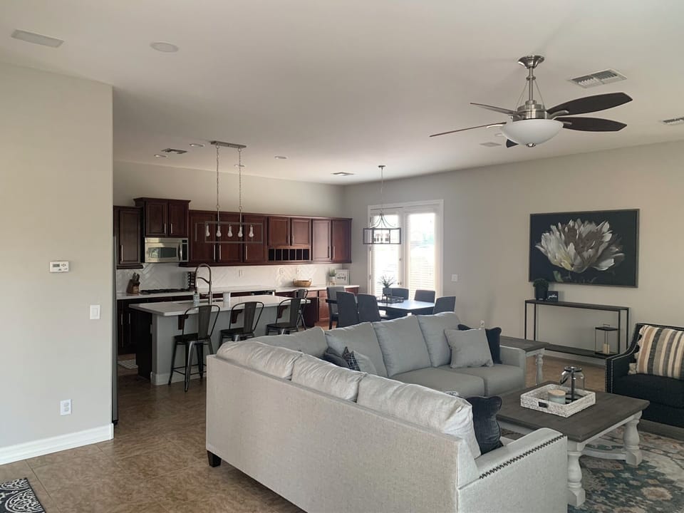 Spacious, open floorplan with adjoining living room and dine in kitchen.