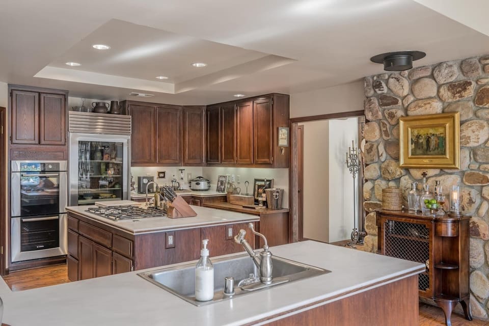 Chef's Kitchen