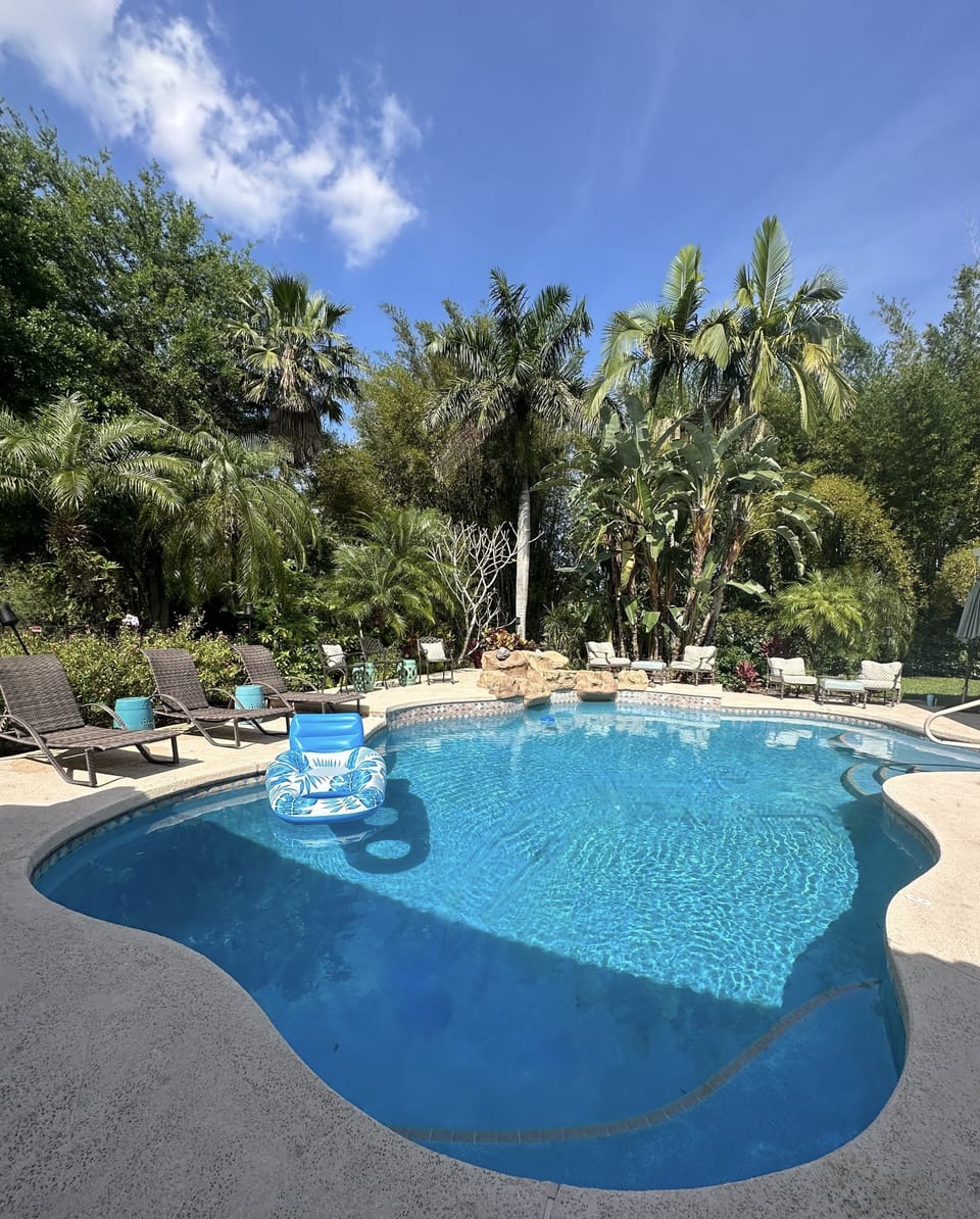 32 foot saltwater pool, heated to 82 degrees. Note: Waterfall is not working.

