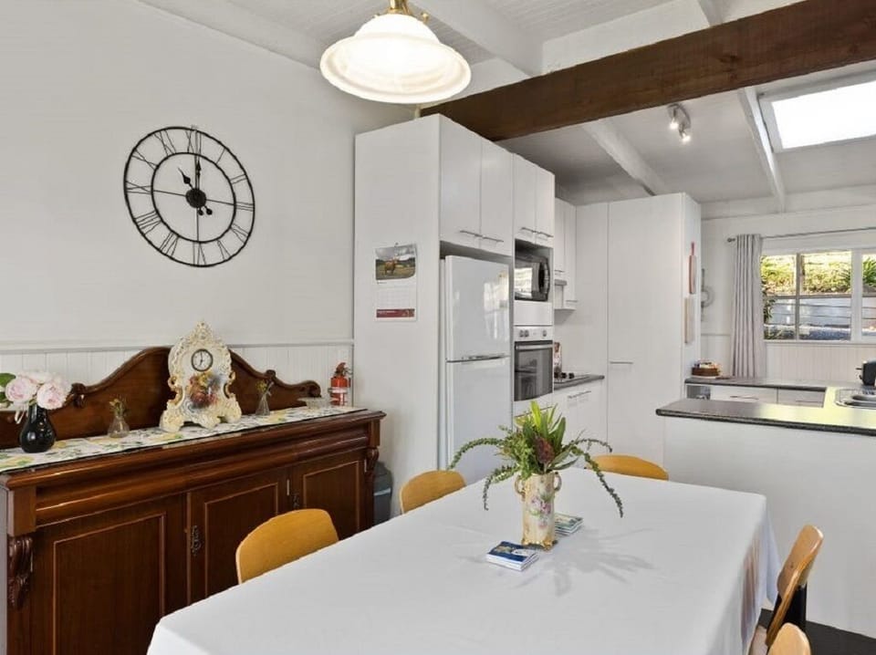 Dining and fully equipped Kitchen