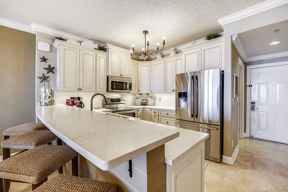 Full Size Kitchen