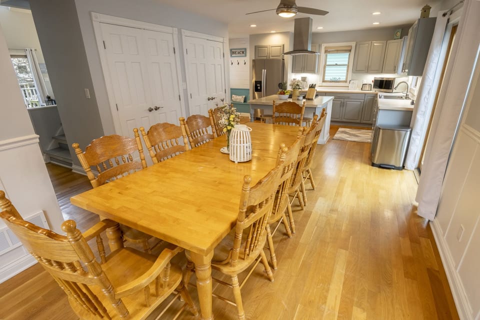 Main Level | Dining | Kitchen