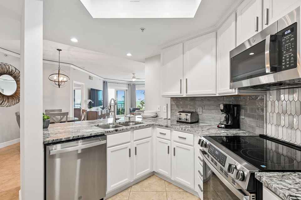 Kitchen at 4304 Windsor Court