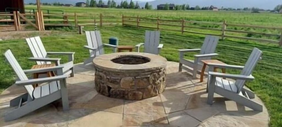 Fire pit