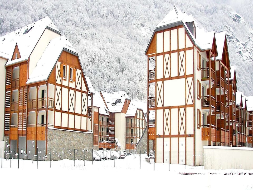 Holiday Home Exterior [winter]