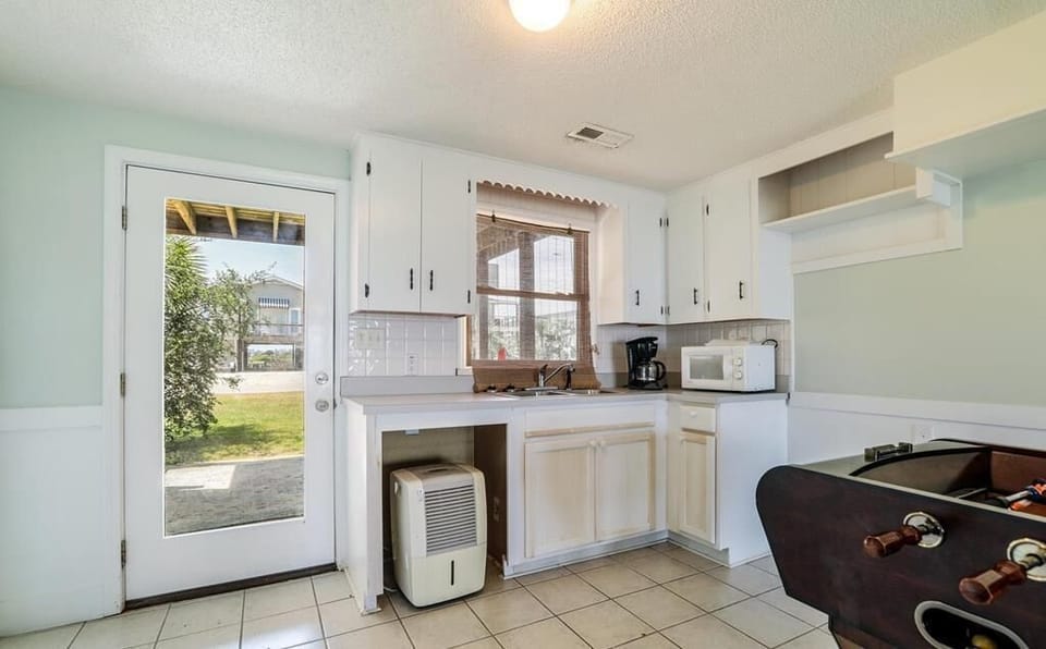 Lower Level Kitchenette Connected to Game Room