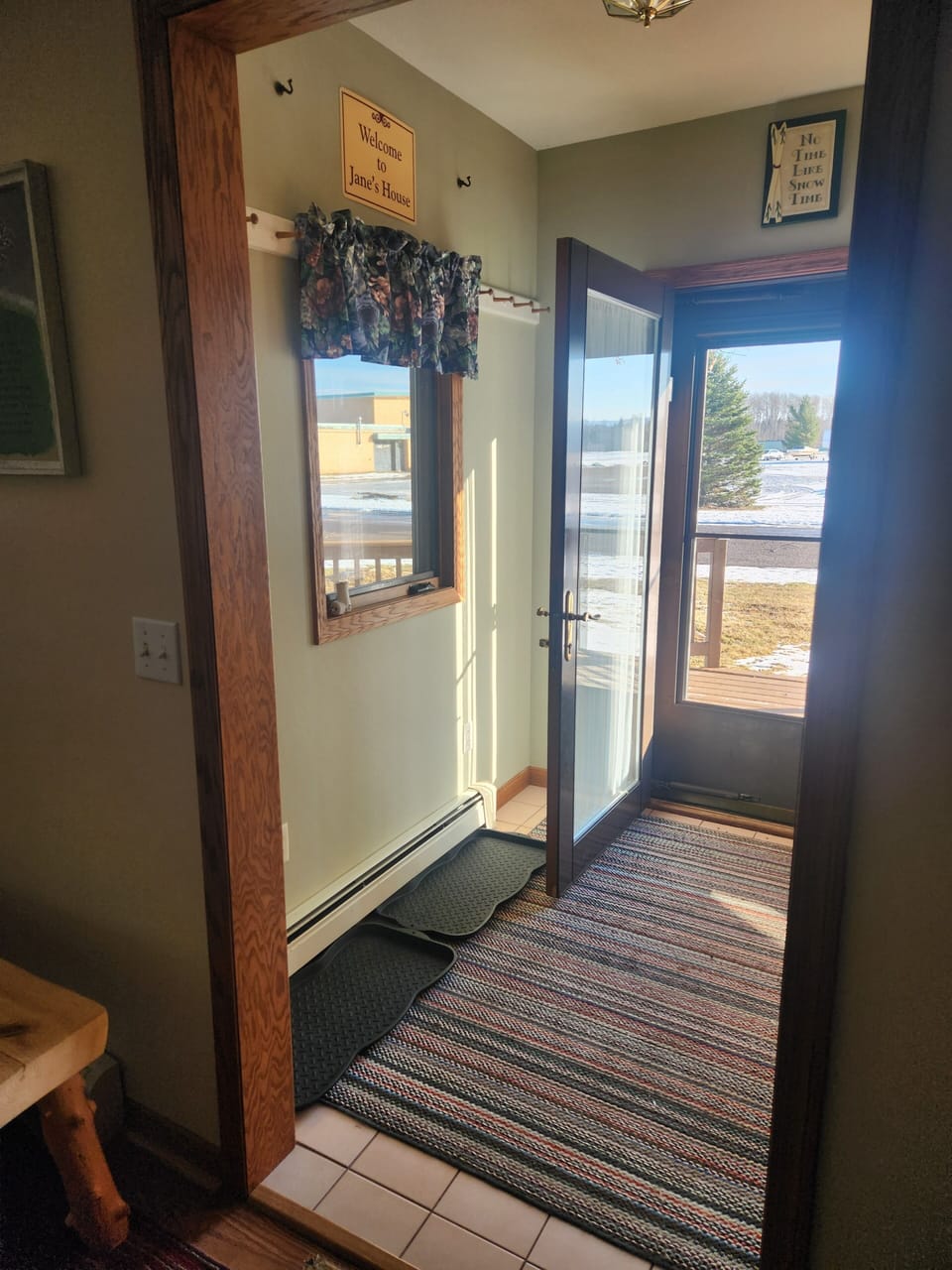 Front Entryway 