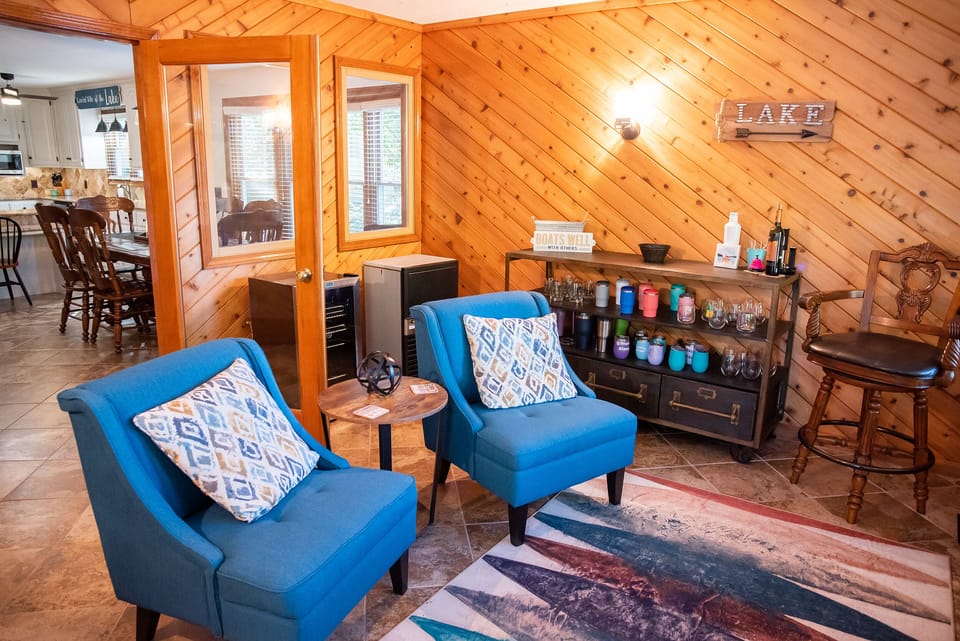 Sun room and seating area