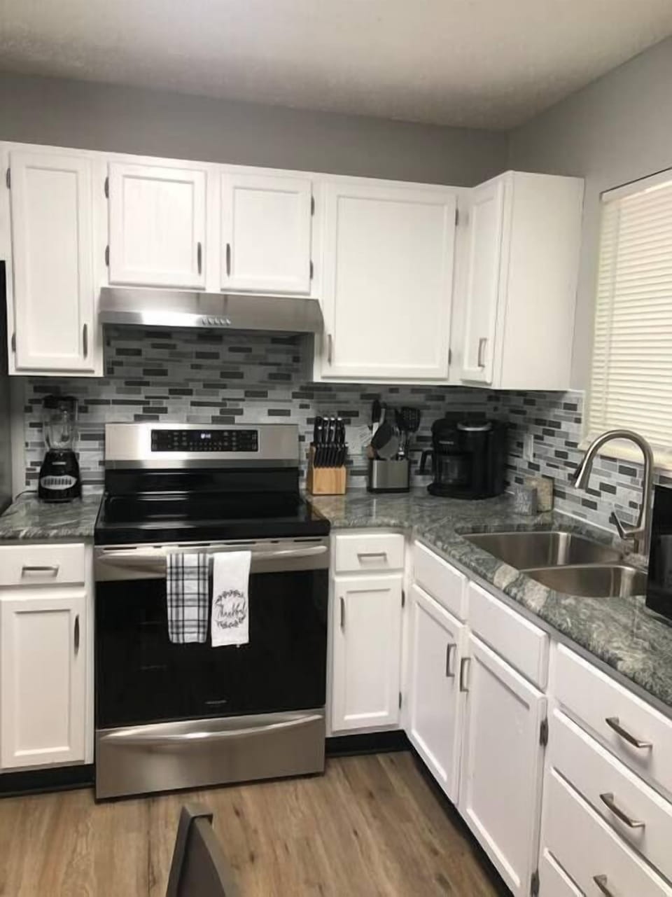 Granite countertops and stainless steel appliances!