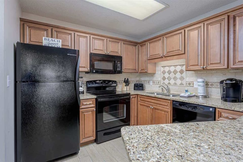 Fully equipped kitchen
