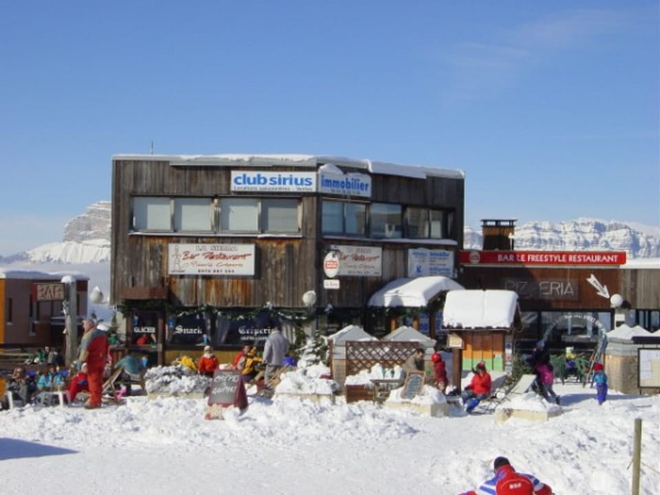Snow and ski sports