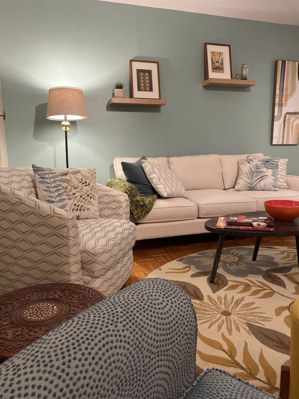 Many lighting options for setting the desired mood