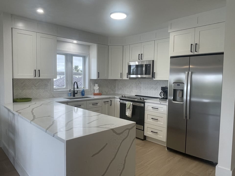 Full Kitchen