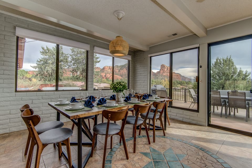 Dining Area with Seating for Eight