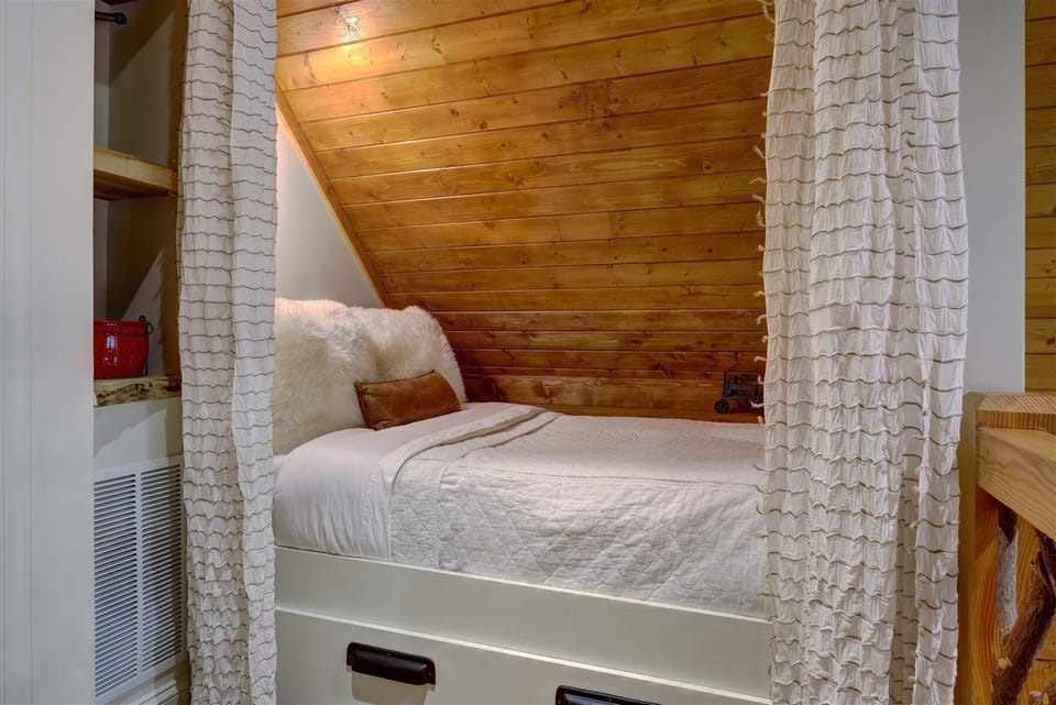 Loft Nook Bed