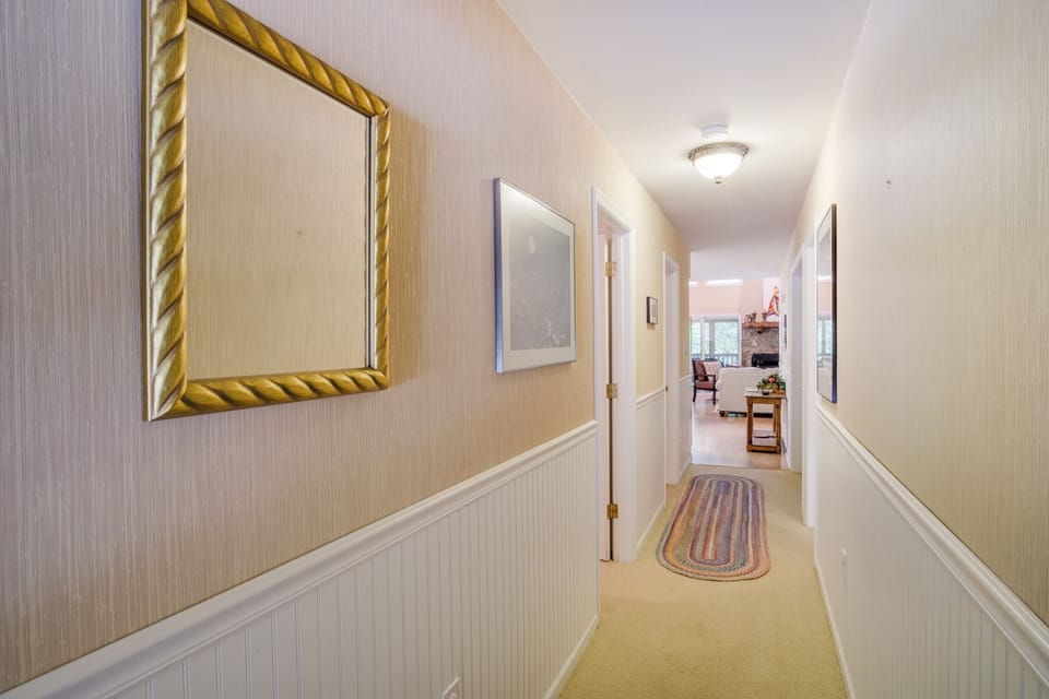 Entry Hallway