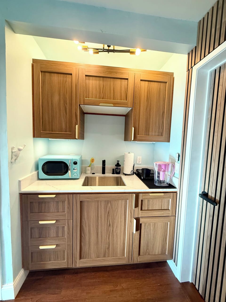 Kitchenette Basics -Microwave, Nespresso Coffee machine, Electric kettle