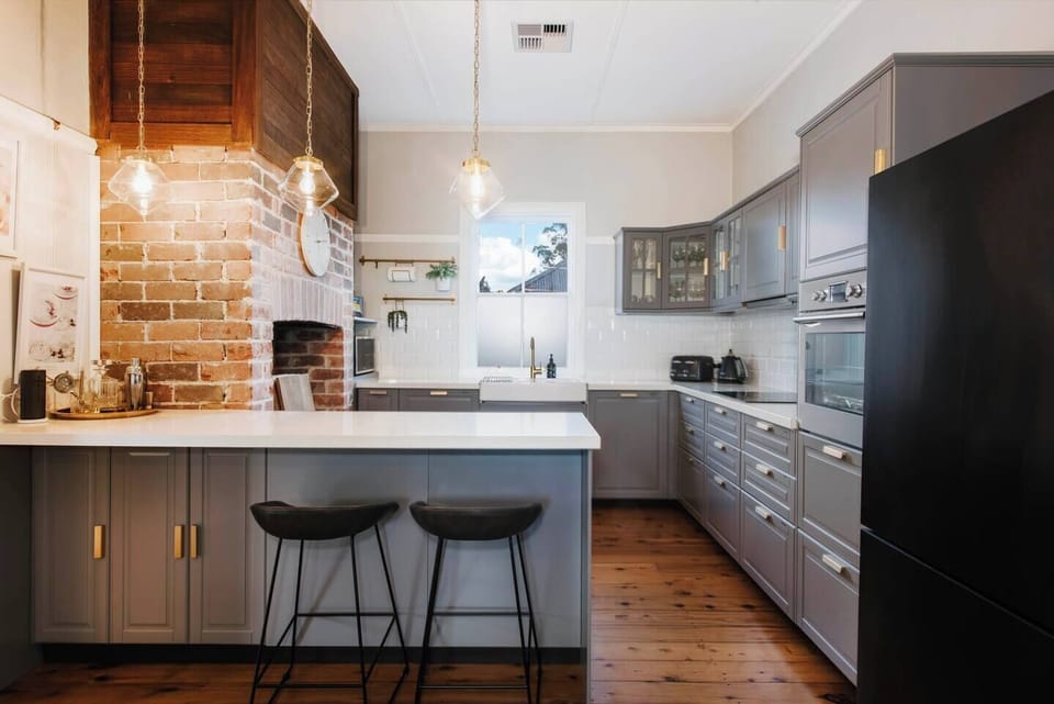 Grab a quick bite at the breakfast bar before heading out to explore.