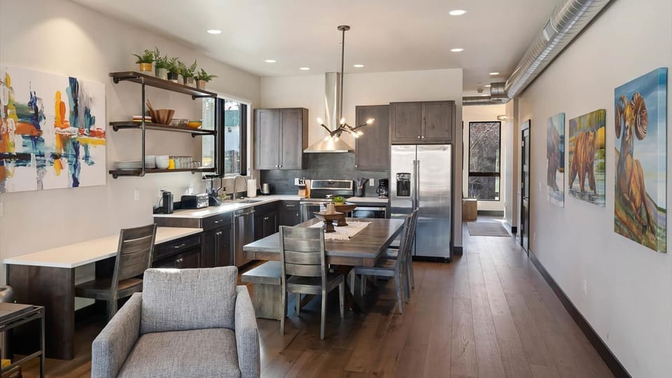 Desk area allows guests the convince to work with ease while on vacation.