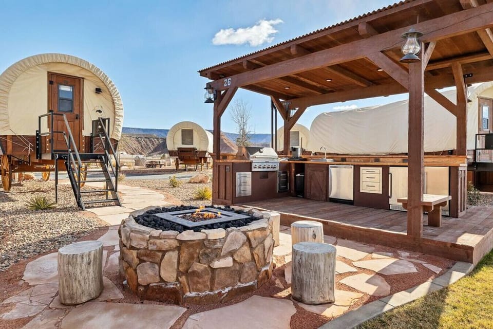 Wagon Kitchen