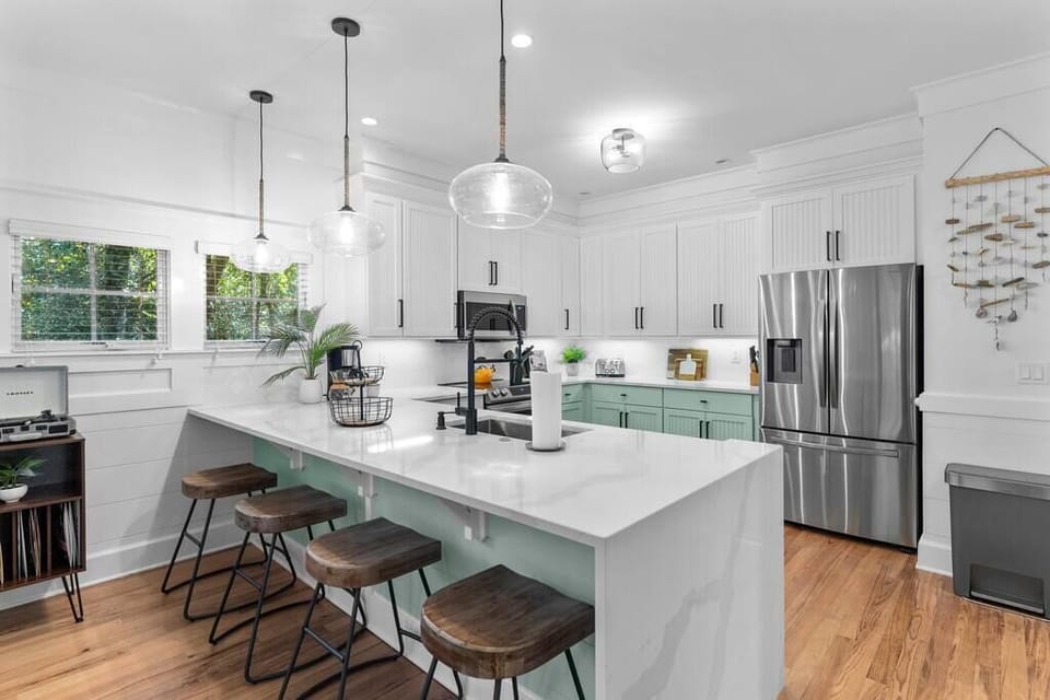 Abundant countertop space makes this kitchen a dream to cook in!