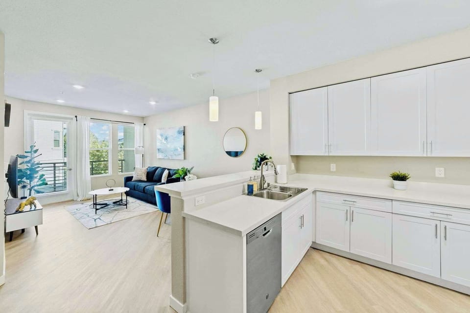 Our Guests Say it Best "Lovely apartment; bright and sunny. The apartment is very clean with plenty of amenities." - Marjorie R.