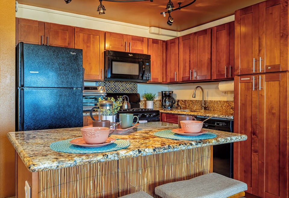 Seating for two at the breakfast bar