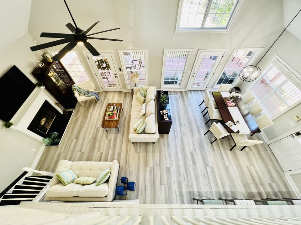 Picture yourself with friends and family altogether in this luxurious space.