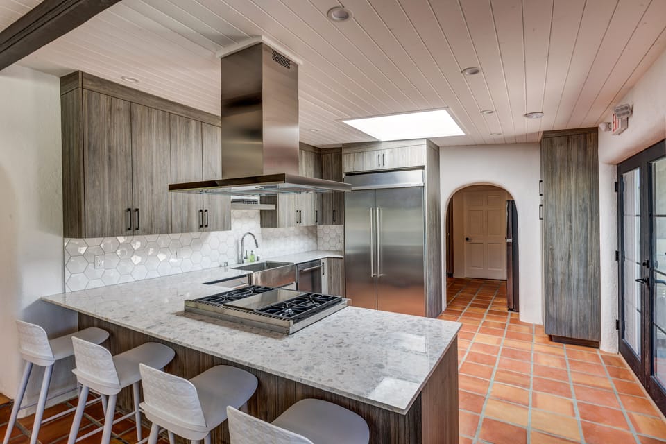 Chef-Grade Kitchen equipped with new appliances perfect for private chef dinners