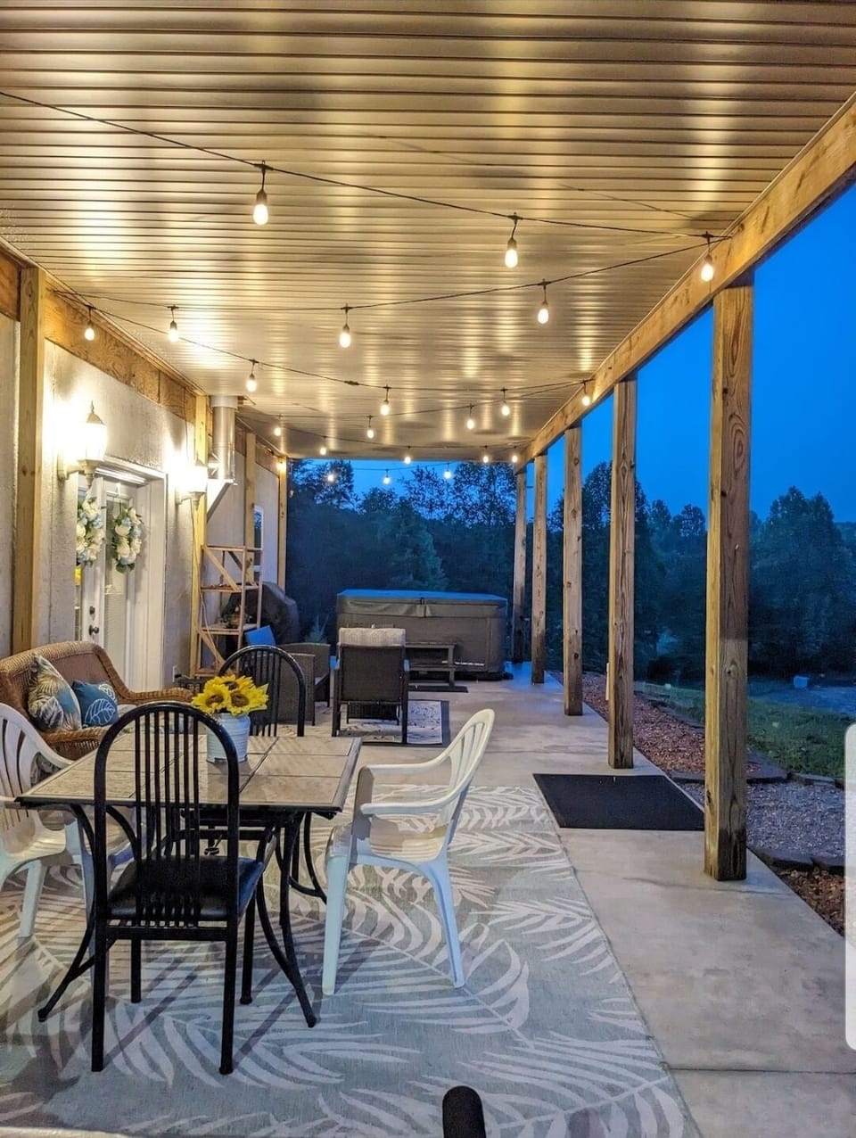 This Lower Level unit is your Home. Please READ before your booking. Thank you.