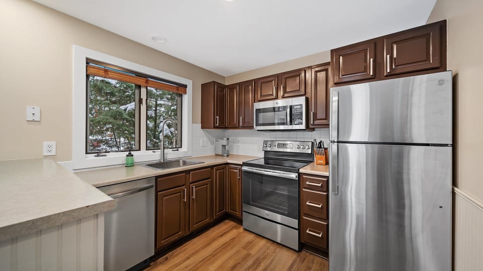 【Kitchen 1】Features two full kitchens - both fully equipped!