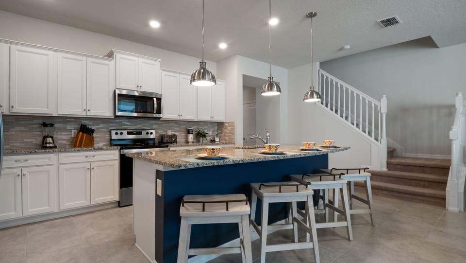 Stunning Kitchen with Barstool Seating at Island Seating 4